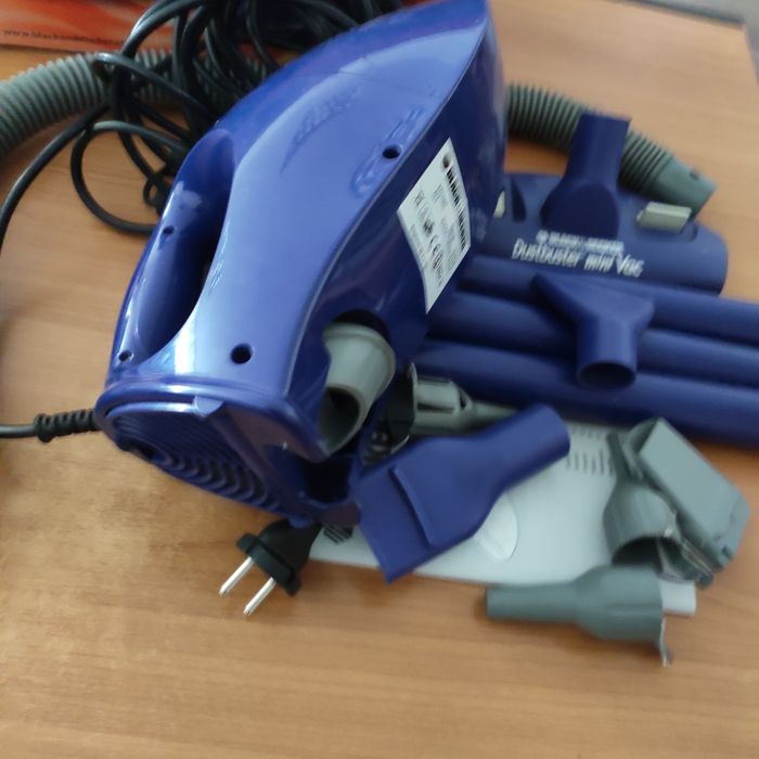 Пылесос Black Deker VH780