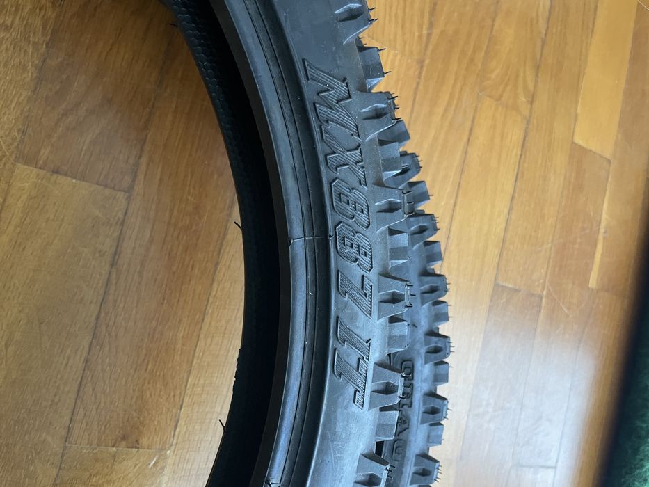 Pneus Surron / Talaria