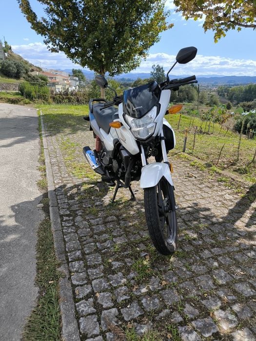 Honda cbf 125 (como nova)