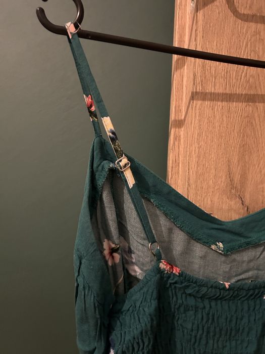 Sukienka w kwiatki L