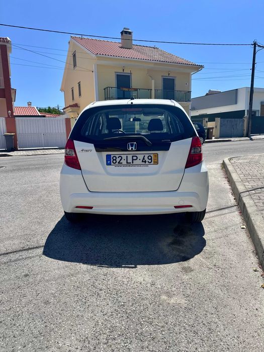 Honda jazz 2011 - 133000 kms