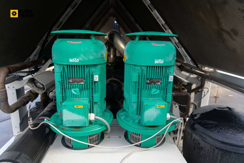 Чіллер / Чиллер CARRIER 30KAV 0600 0007 611 кВт. Охолоджувач рідини.