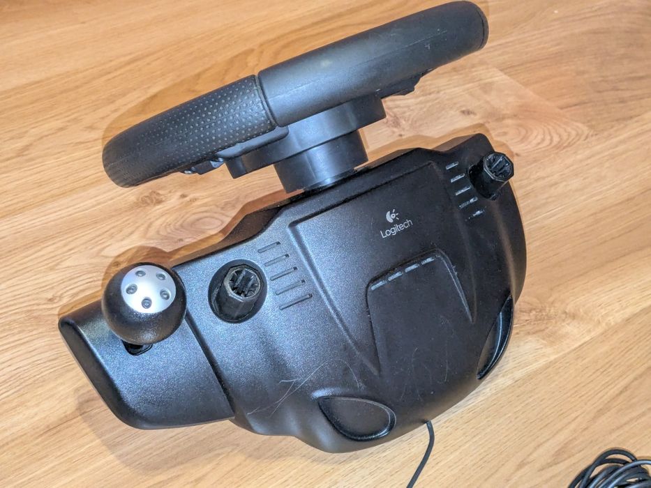 Logitech Driving Force GT