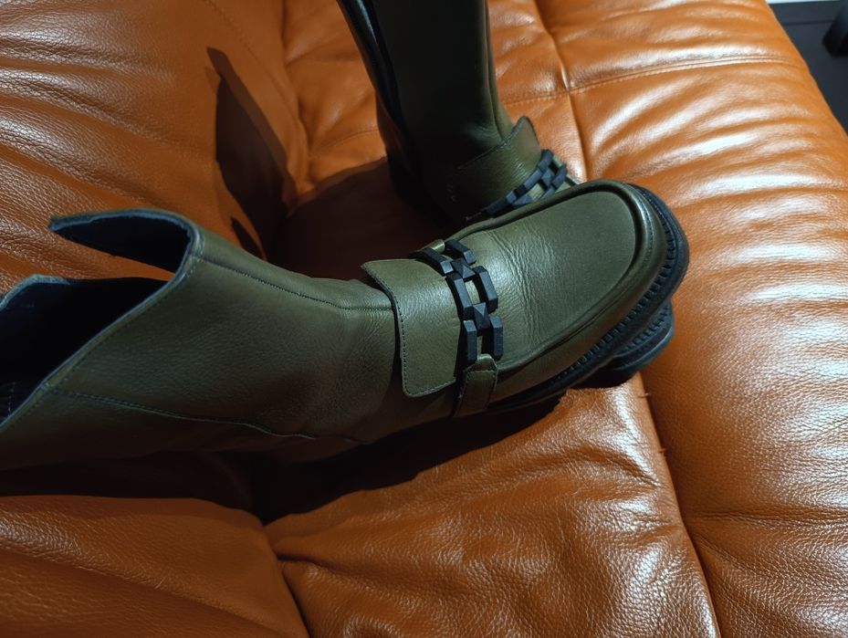 Botki khaki skóra