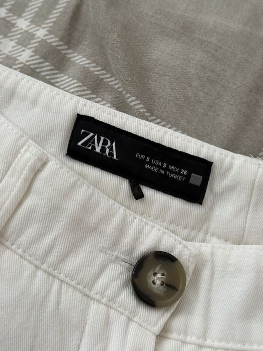 Білі джинси Zara