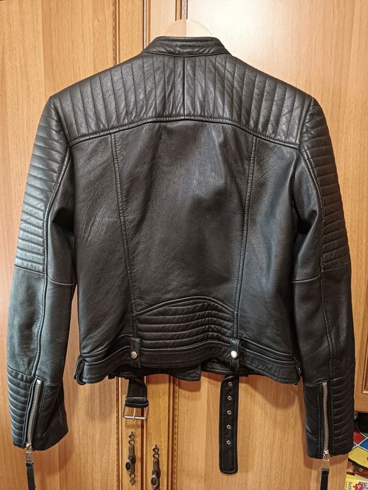 Продам шкіряну куртку Zara