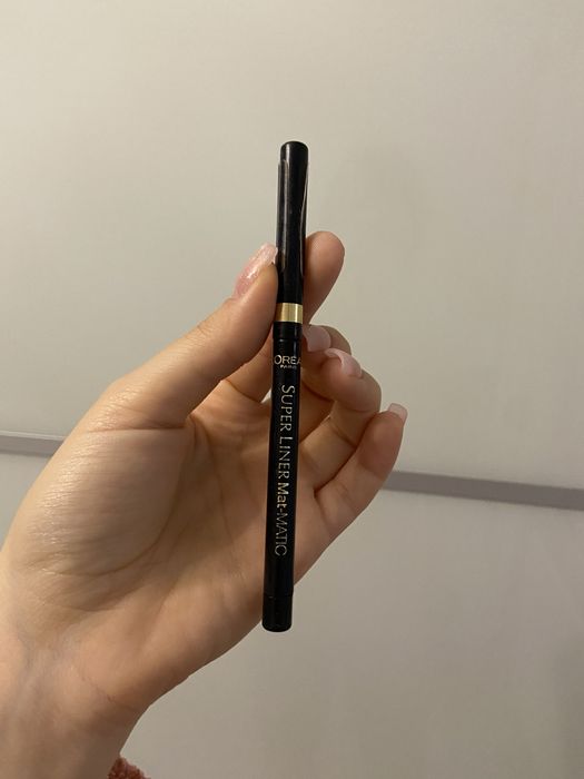 Kredka do oczu eyeliner loreal paris