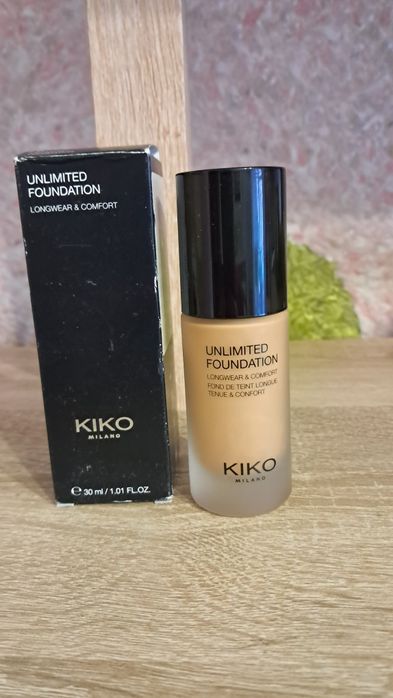 Тонаньний крем KIKO. Тон 7G.