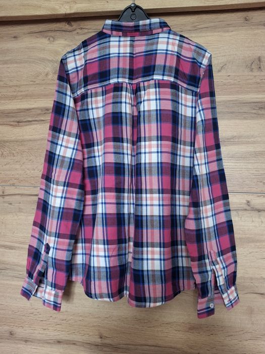 Kolorowa koszulka w kratę