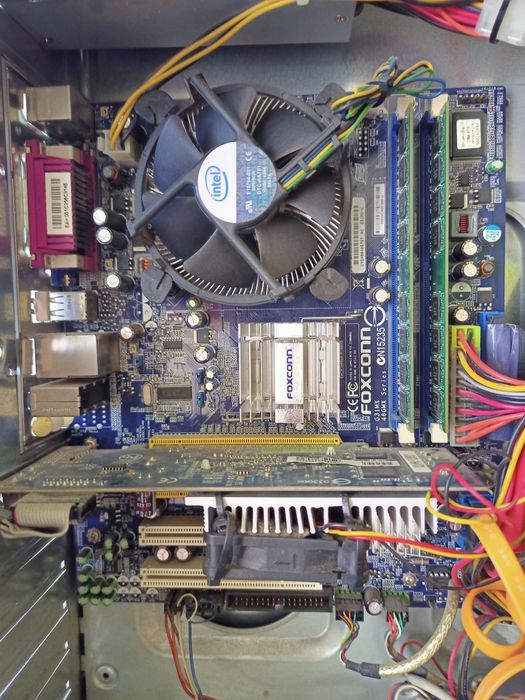 Retro komputer na ramach DDR2 warto !!