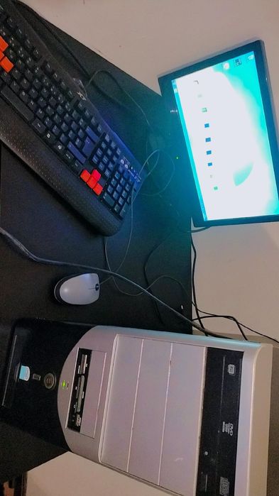 Computador Windows 7 Desktop