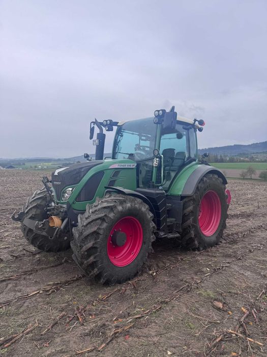 Ciągnik rolniczy FENDT 516