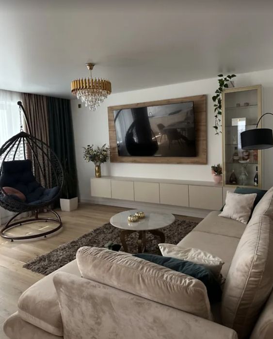 Продаж 3к квартири 84 кв. м на вул. Пирогова