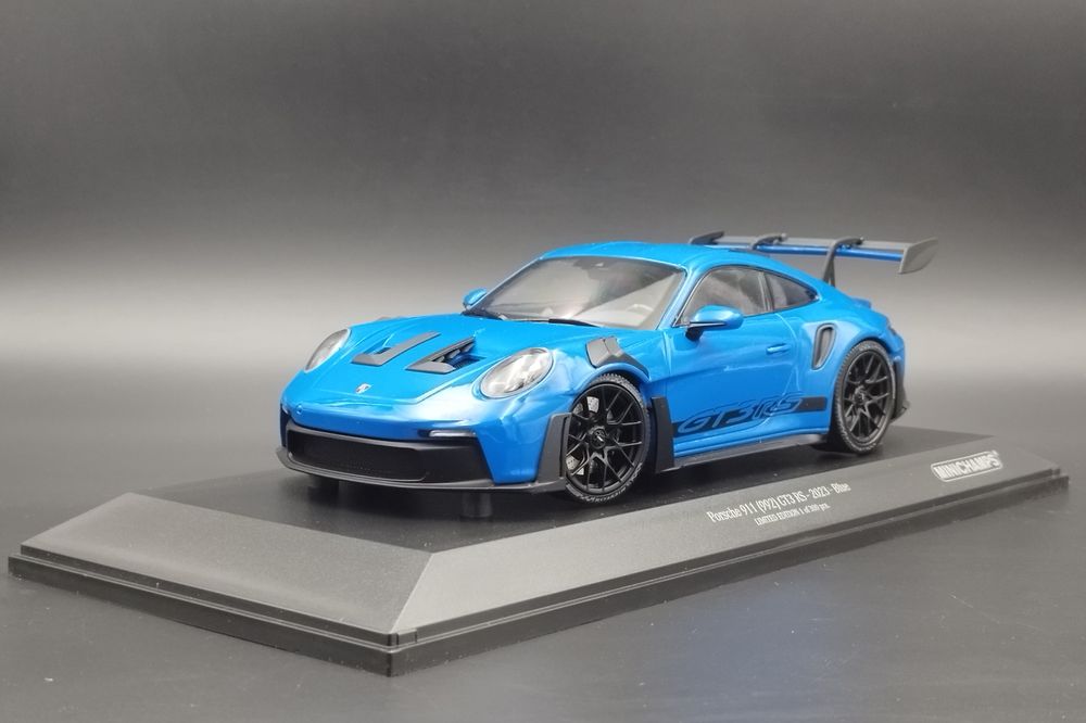 1:18 Porsche 911 992 GT3 RS Blue with Black Wheels & Decor Minichamps