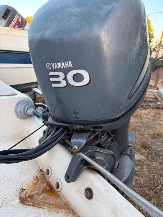 Motor Yamaha de barco