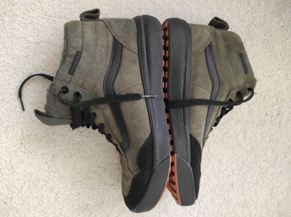 Buty dla chłopca Vans Range Exp Hi ocieplane wodoodporne 40,5