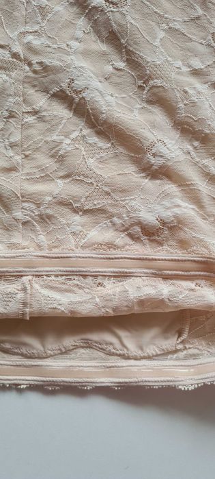 Halka Triumph koronkowa