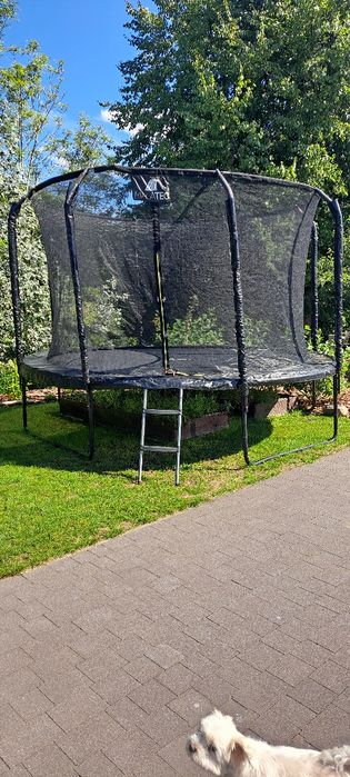 Sprzedam trampolinę średnica 360 cm