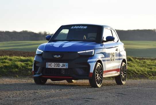 LIGIER JS50 ULTIMATE DCI NURBURGRING (Microcarro, Aixam, Chatenet, Ami)