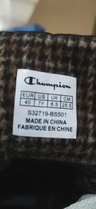 BUTY Snakersy r 40 młodzież