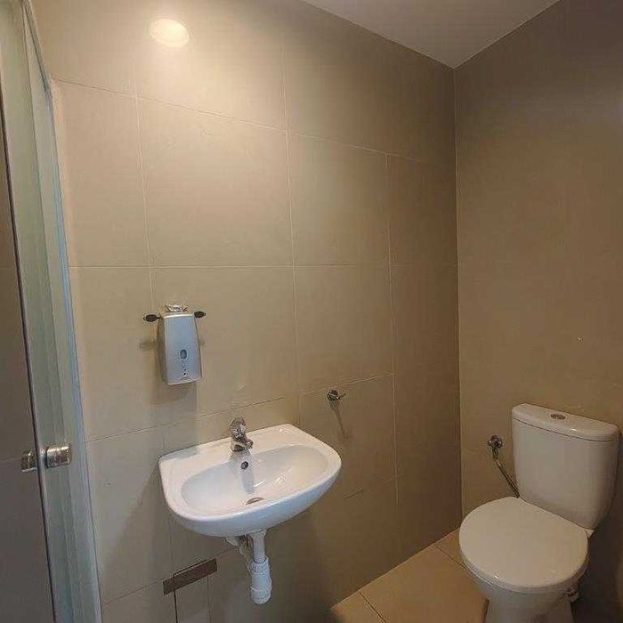 Biuro 45 m2 przy ul. Głównej