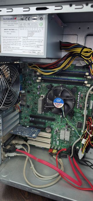 Сервер Супермикро Supermicro компютер комп'ютер