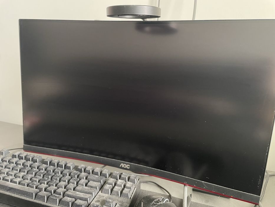 Monitor AOC C24G2U Curved