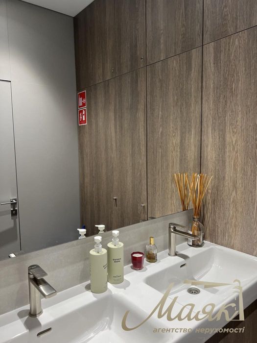 Аренда фасадного помещения Новопечерские Липки Верхогляда Драгомирова