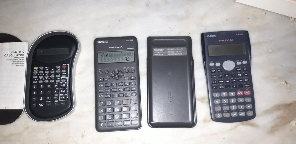 Conjunto de 3 Calculadoras