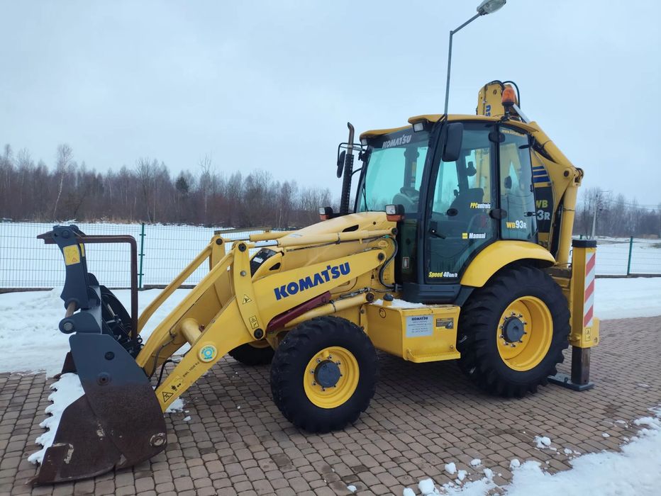 Komatsu WB 93R /  KOPARKO-ŁADOWARKA , BEZ VAT , UMOWA KUPNA -SPRZEDAŻY , STAN SUPER  pierwszy właściciel , caterpillar , cat , jcb , fermec , case