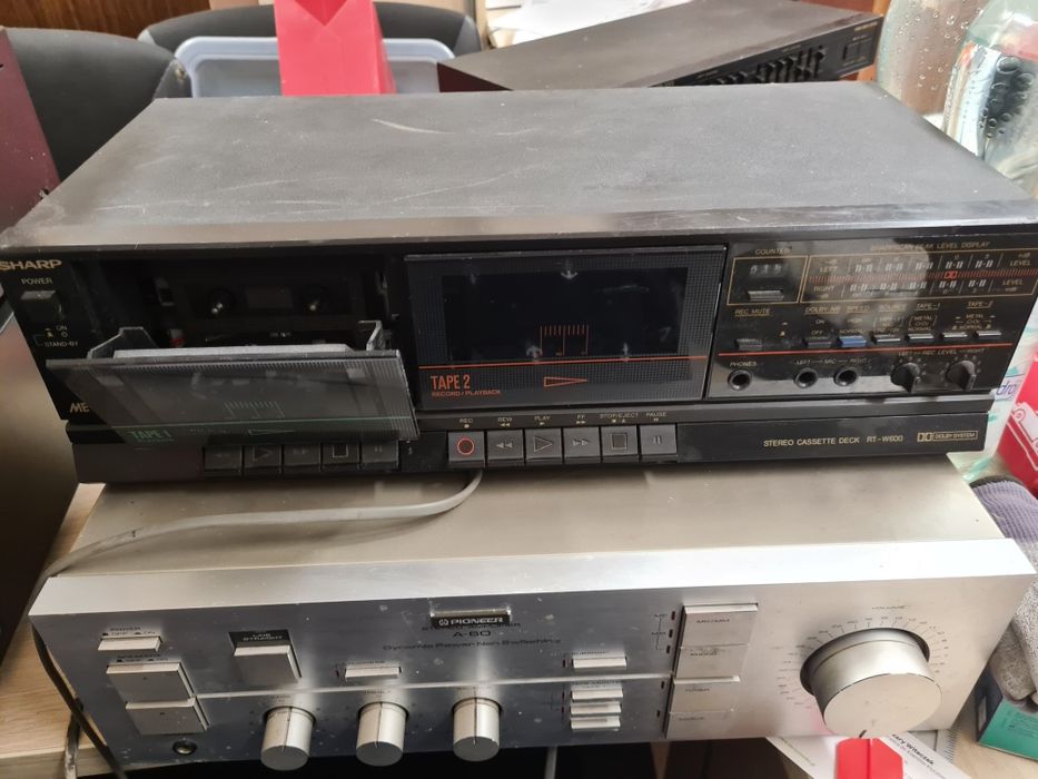 Magnetofon Sharp RT W600