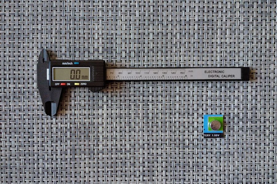 Цифровий штангенциркуль електронний вимірювальний інструмент подарунок