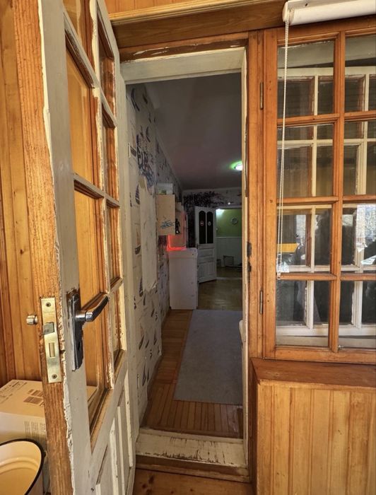 •Продається 3-чешка, кільце южки