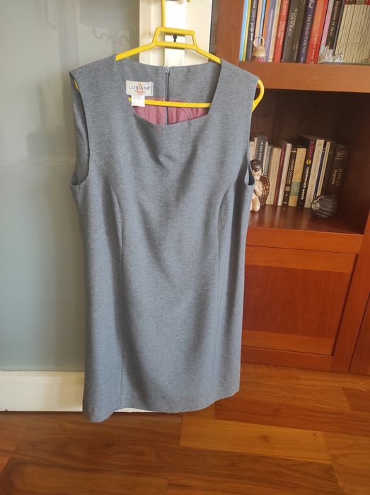 Fato senhora, casaco mais vestido manga cava, cumprimentos 83 cms