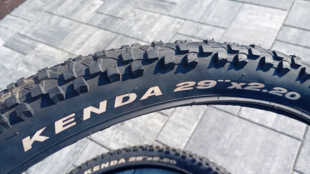 Opony 29 Kenda 2.2 kostka nowa cena za 2 sztuki