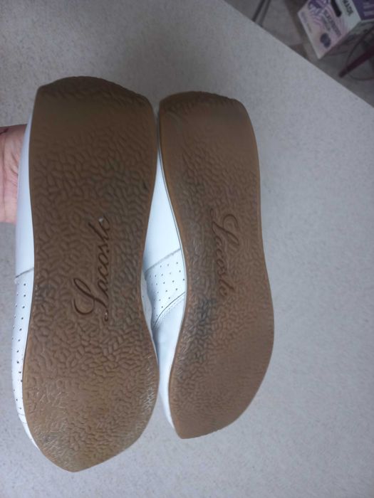 Sneakersy Lacoste, rozm. 40