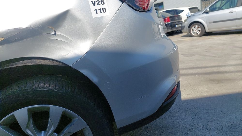 Pára-choques trás FIAT Tipo Hatchback (357_)