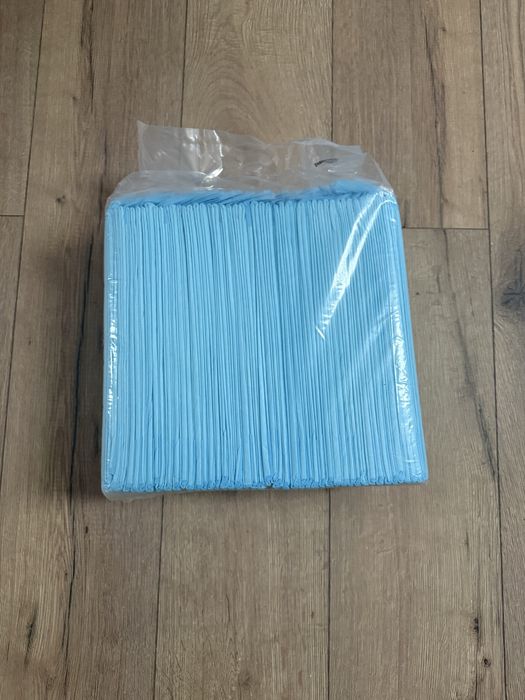 Podkłady higieniczne dla psa 60 × 90 cm – 50 szt. nowe