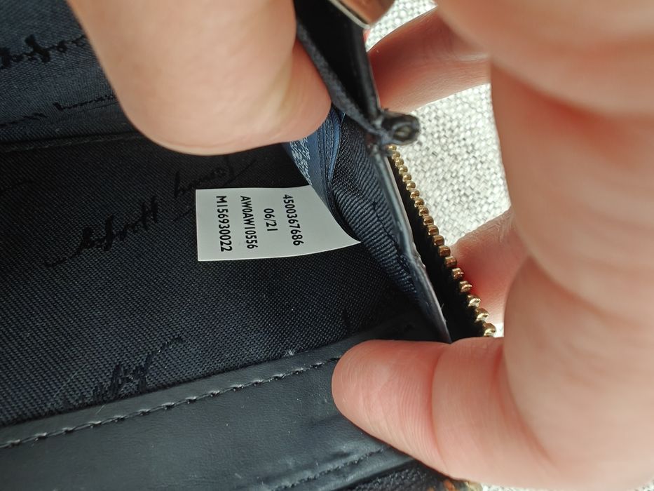 Carteira Tommy Hilfiger Original - MUITO Pouco Uso