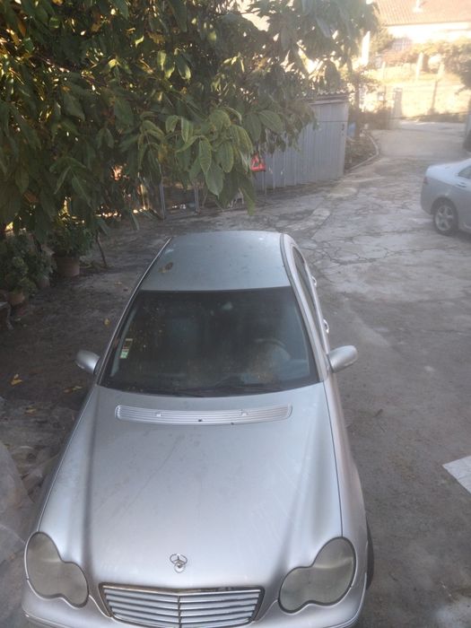 Mercedes C 220 2,2(Diesel)com 143cv