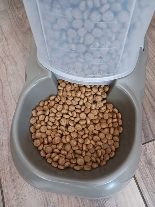 Sucha karma dla psa SZCZENIAKA Divinus Puppy 1 kg