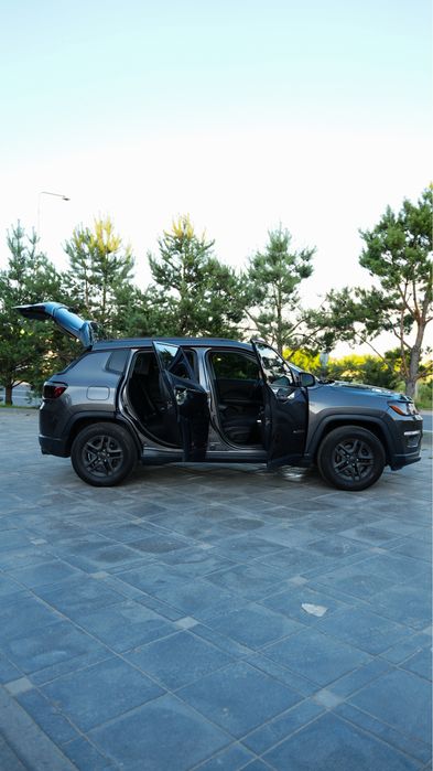 Jeep Compass рестайлінг з 2017