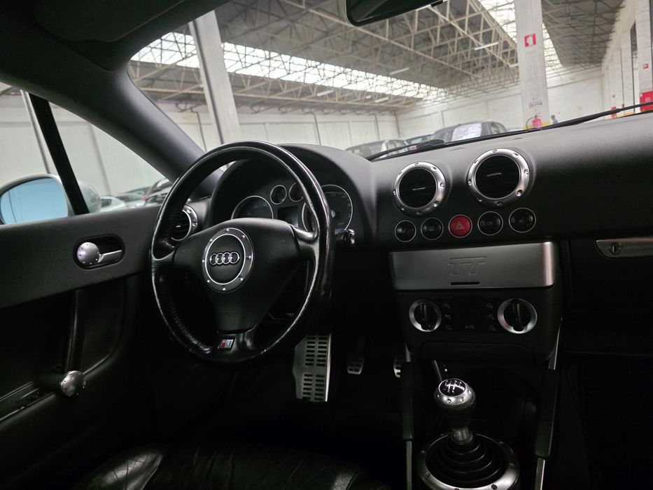 Audi TT 1.8 180cv 1999 - 232.000 QMS