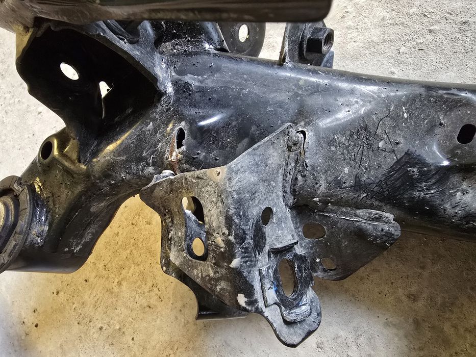 Подрамник задний подвески TESLA MODEL 3 MODEL Y 1044580-00-D
