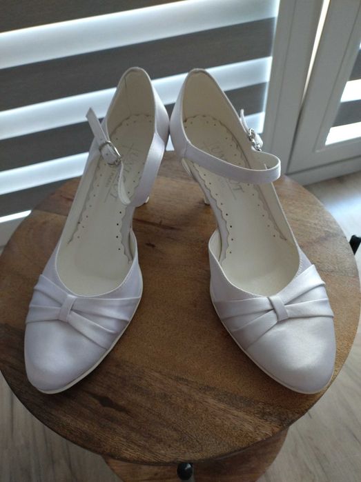 Buty ślubne białe atłas