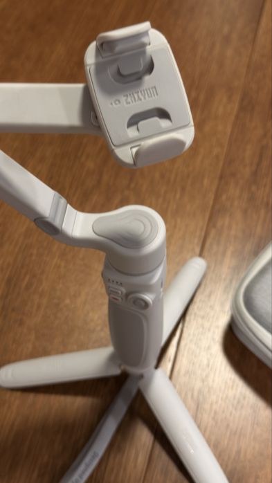 ZHIYUN Smooth Q4 Combo