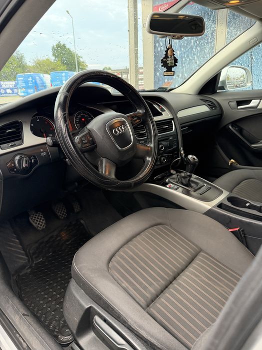 Sprzedam Audi a4b8