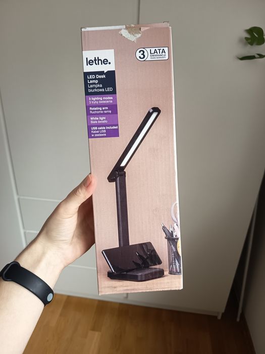 Lampka biurkowa LED nowa