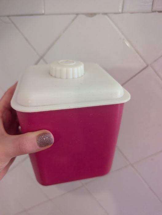 Продам посуду в хорошем состоянии