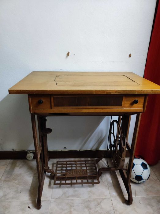 Várias peças móveis 30